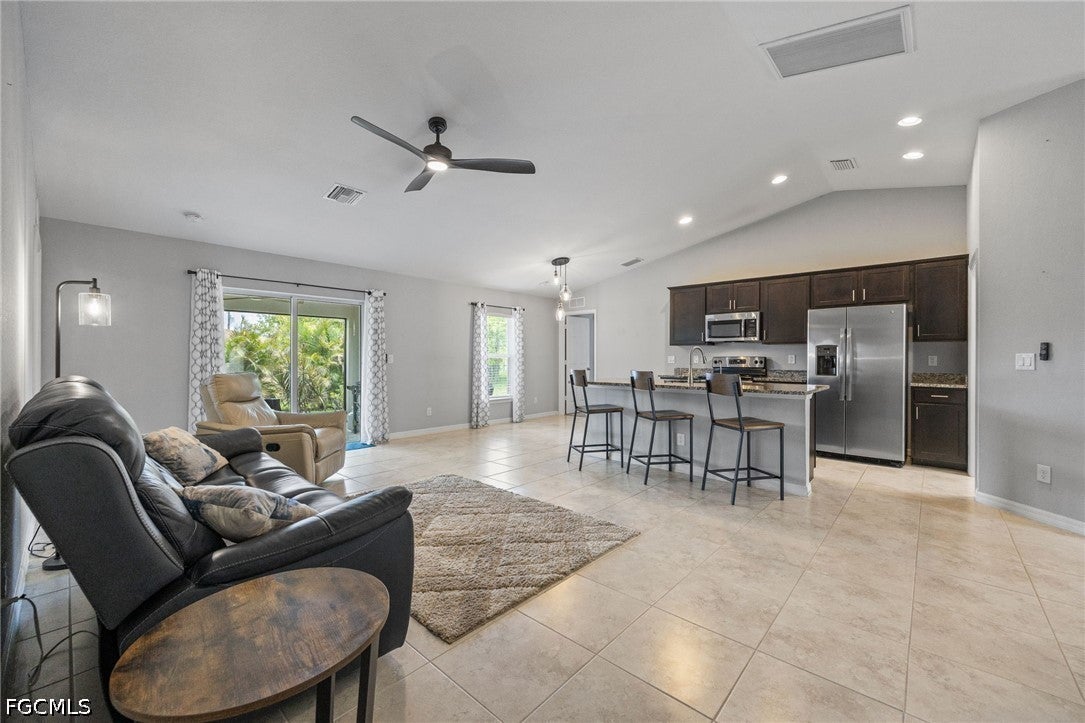 2816 NW 27th Street