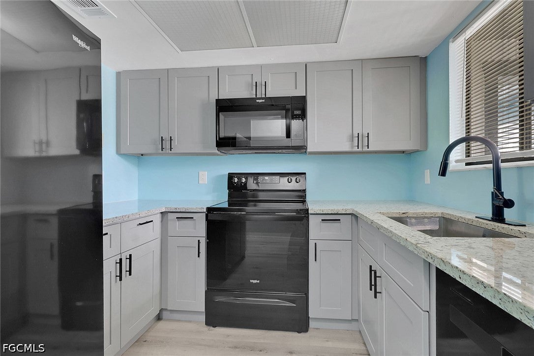 1055 Palm Avenue 214