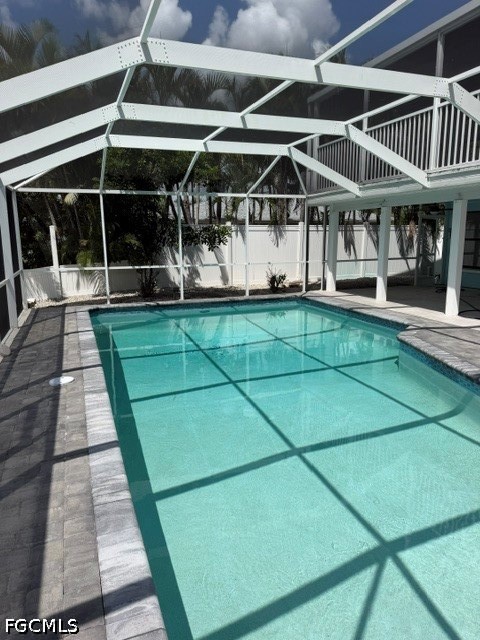 215 Albatross Street