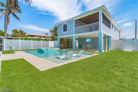 24525 Dolphin Street Bonita Springs FL 34134