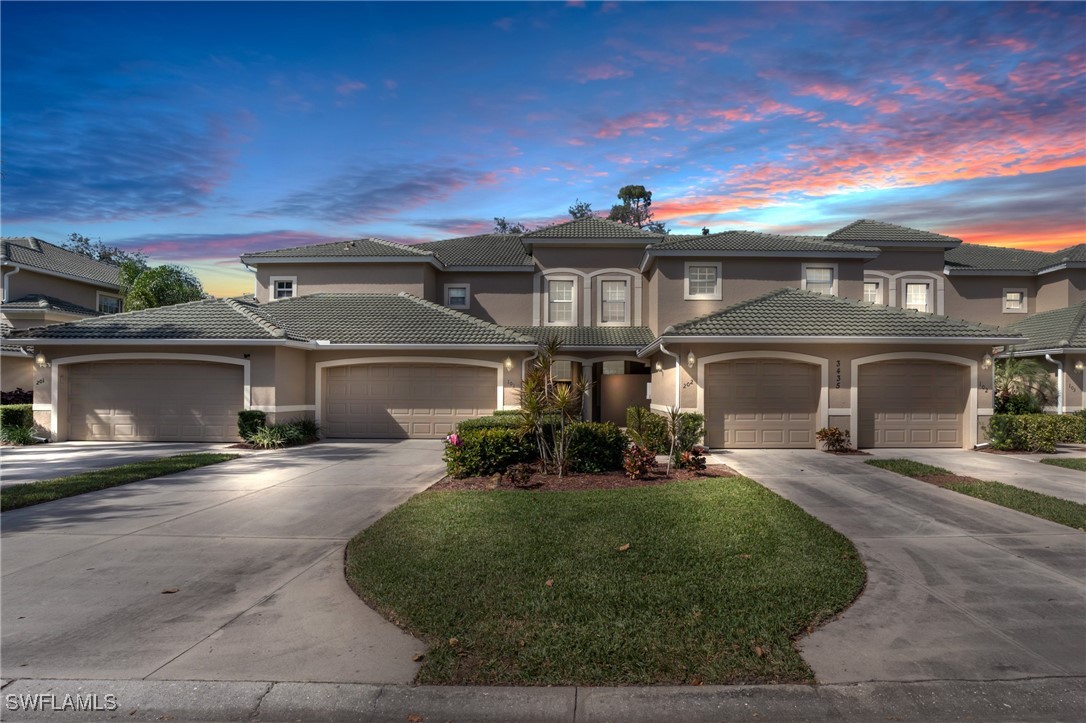 3435 Laurel Greens Lane S 202