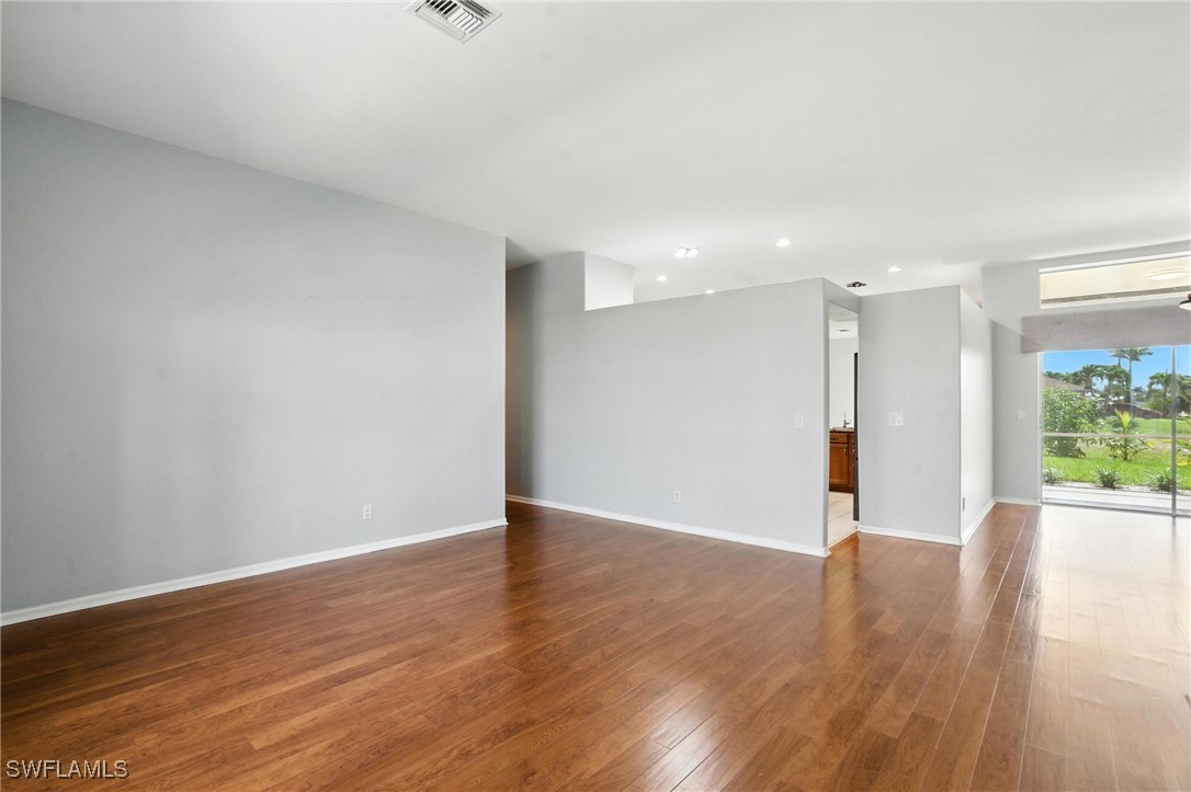 4319 SW 21st Place