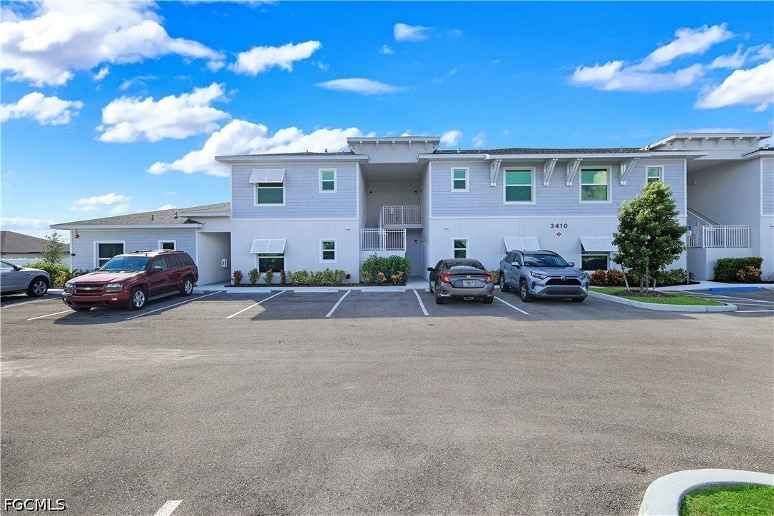 3410 Skyline Boulevard S