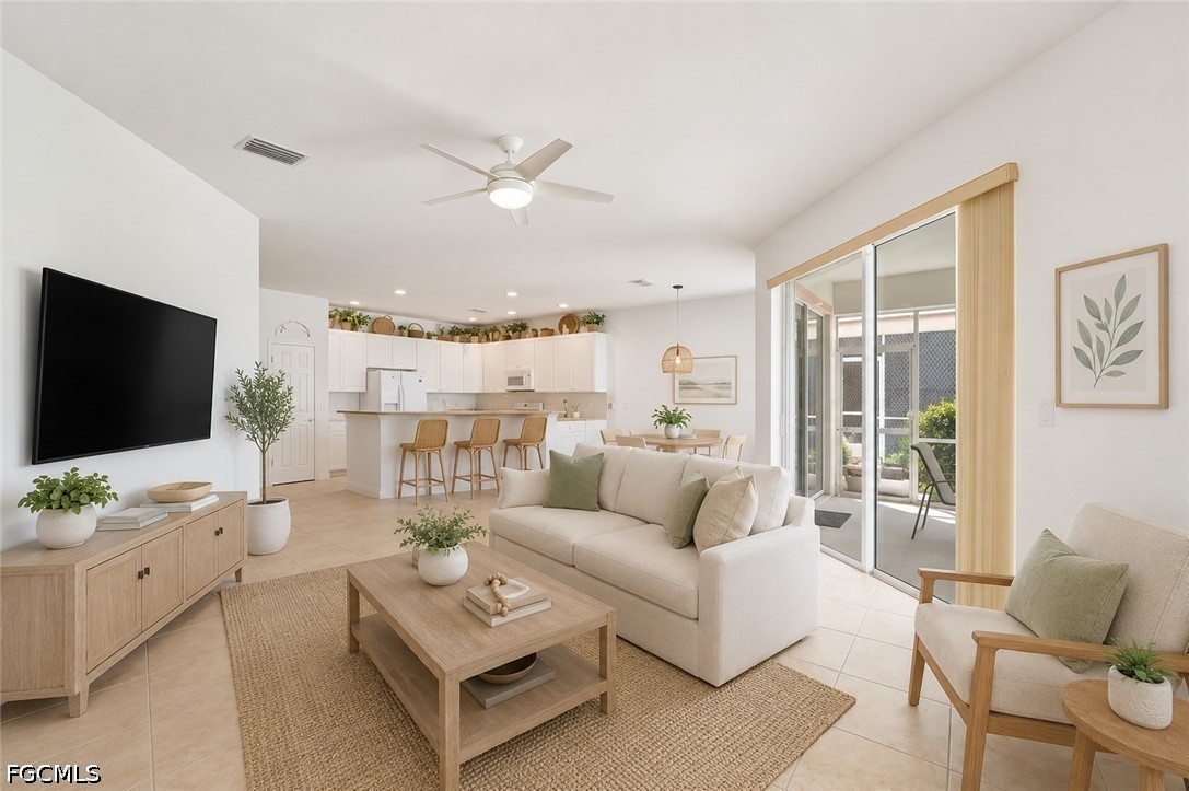 9346 Spanish Moss Way
