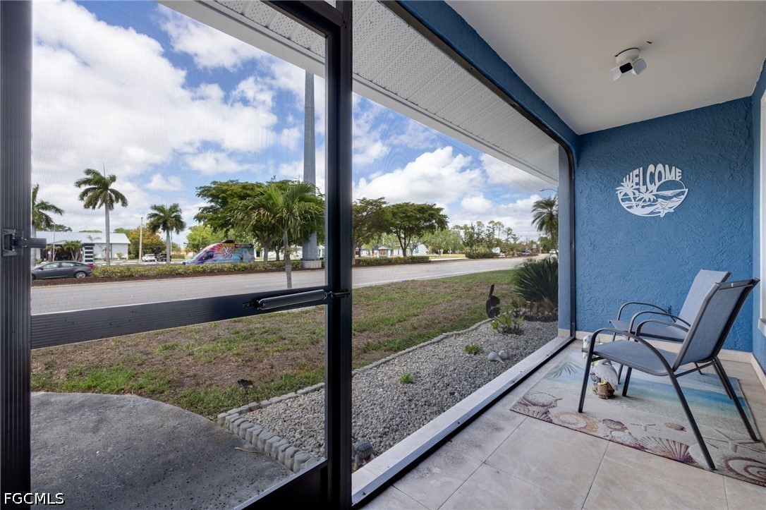 321 Santa Barbara Boulevard