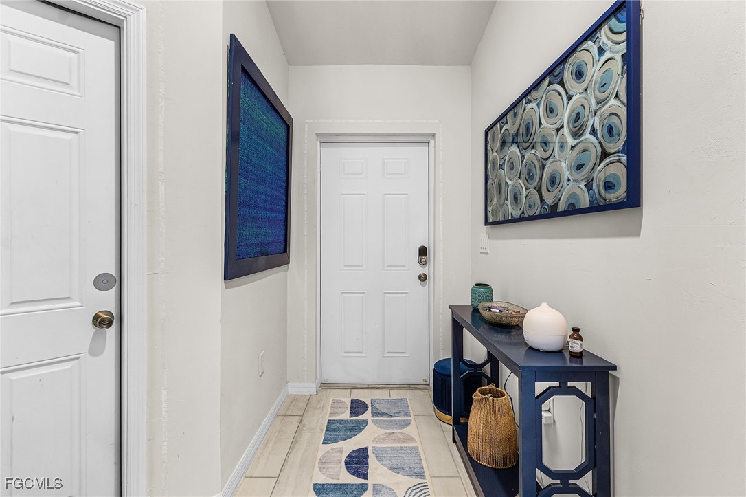 1426/1428 Cape Coral Parkway W