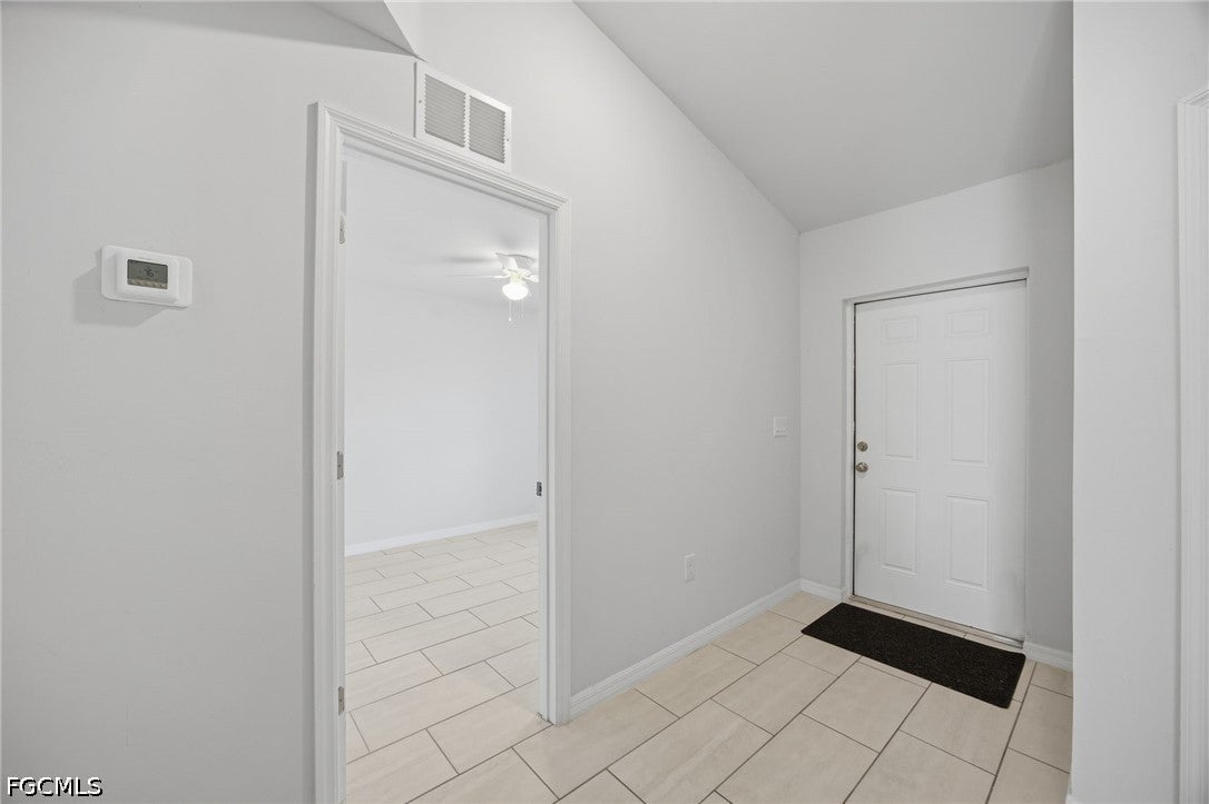 1426/1428 Cape Coral Parkway W