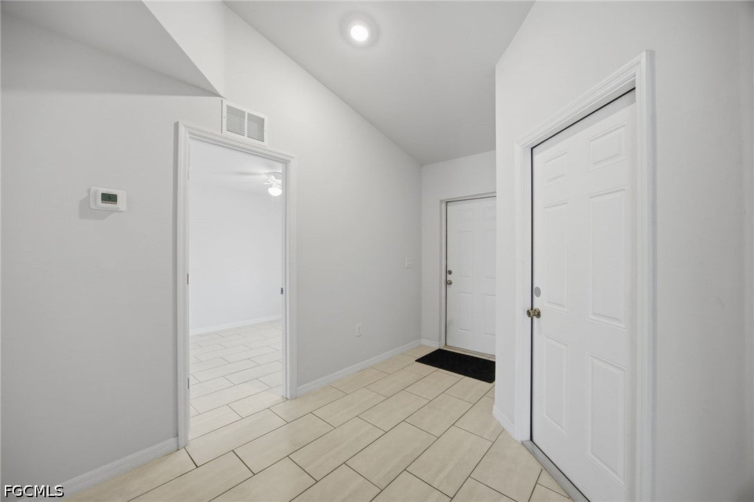 1426/1428 Cape Coral Parkway W