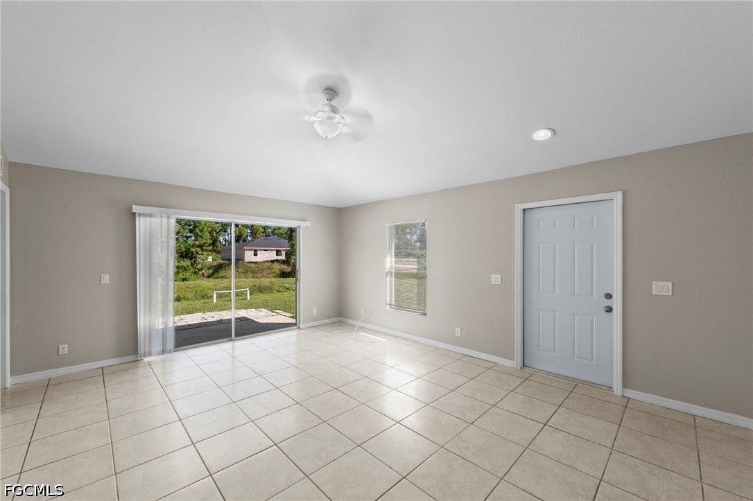 5032/5034 Locke Lane