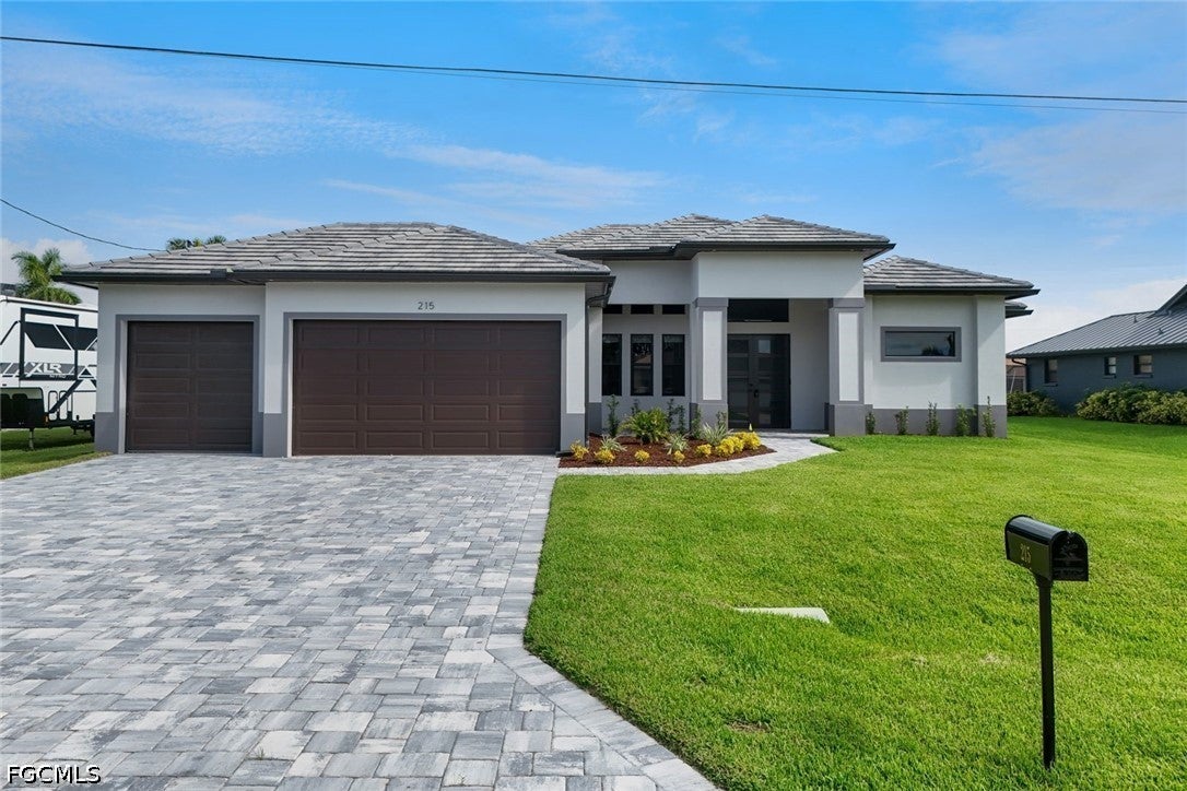 215 SW 37th Lane