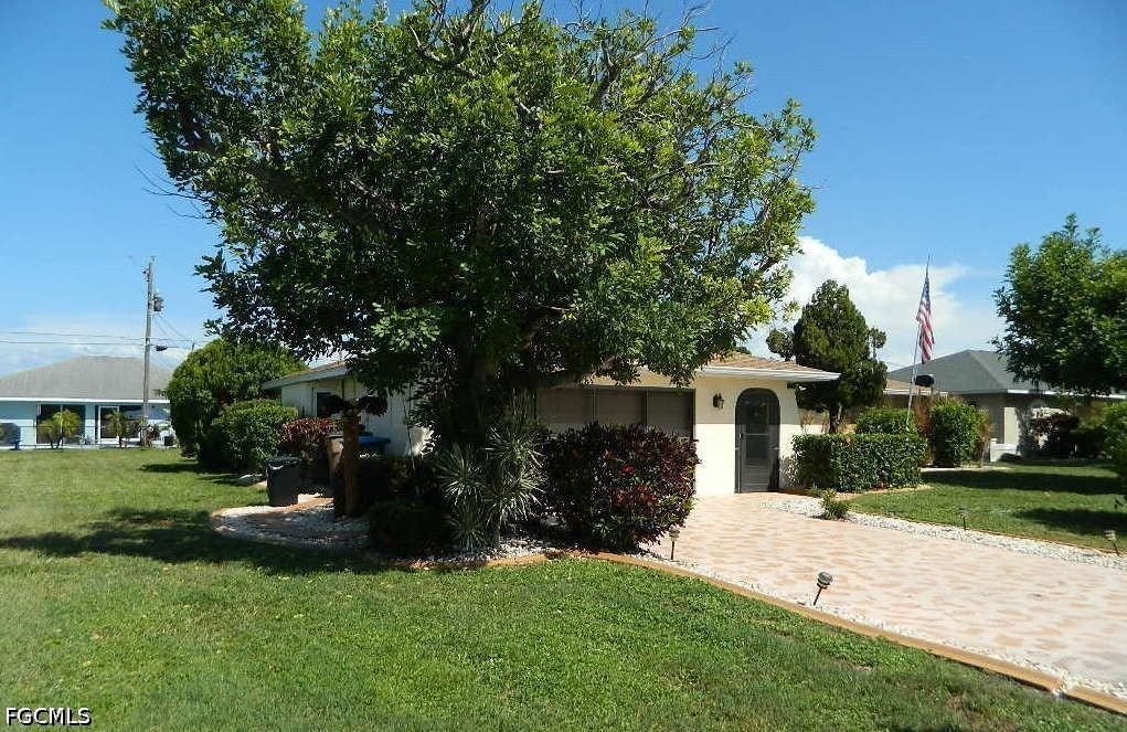 141 SE 1st Avenue