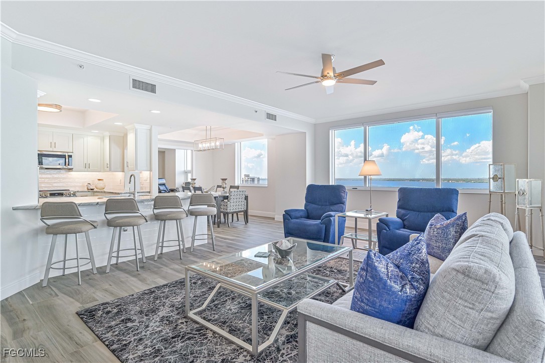 2104 W 1st Street 1701