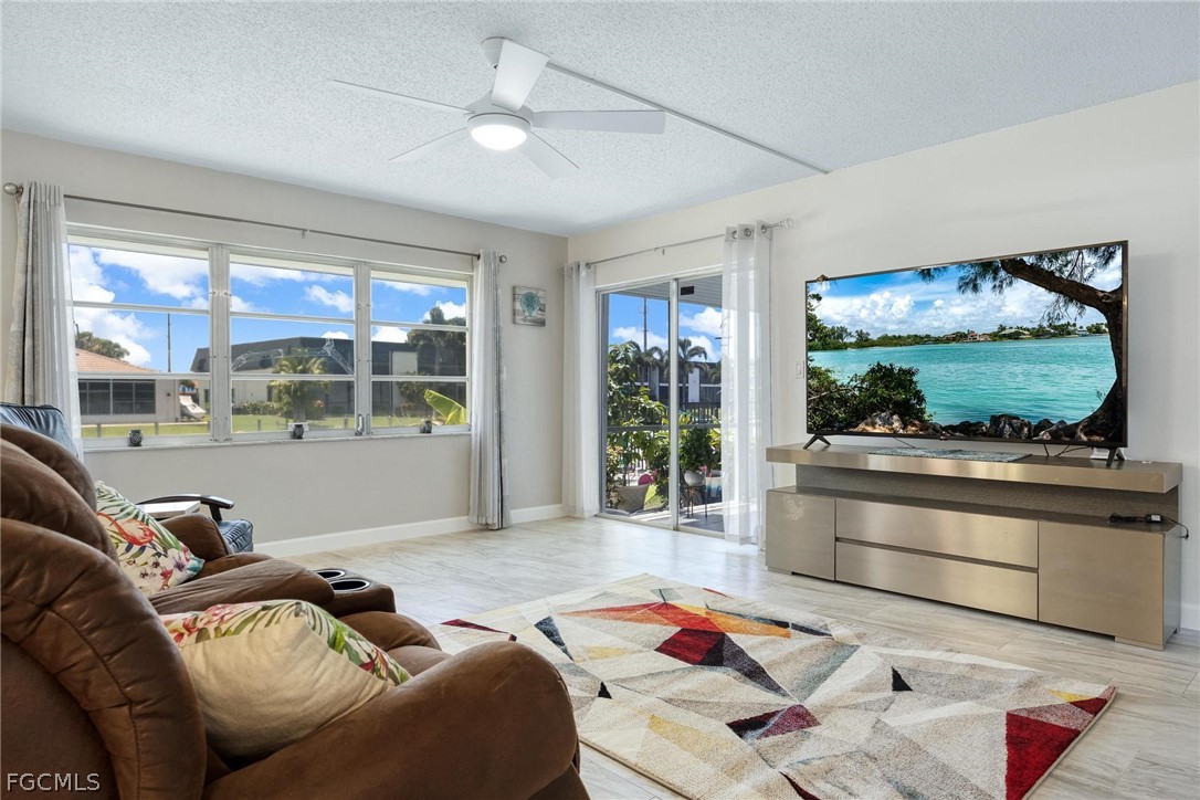 108 SE 47th Street 102