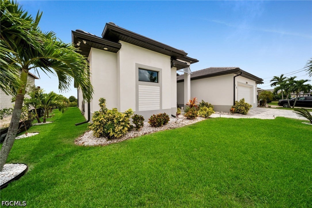 115 NW 33rd Avenue