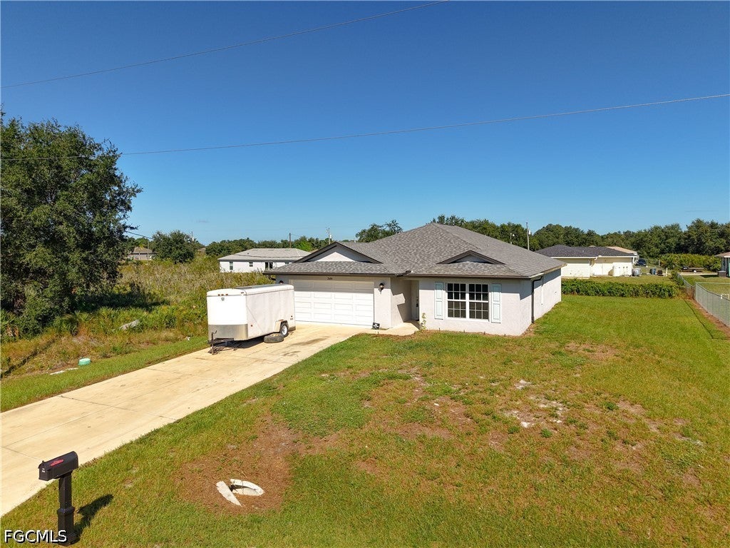 2608 71 st W Drive