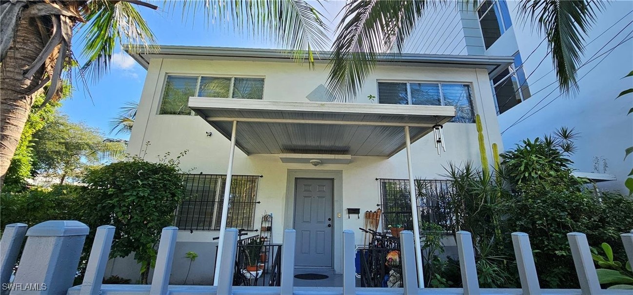 364 SW 11th Street