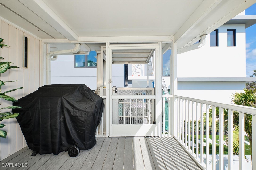 789 San Carlos Drive