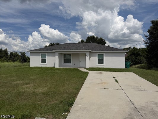 9018 PENNY CIR, LABELLE, FL 33935 - Image 1fd74b9f06a5cd4712e1dc486a46bb63/1495099631