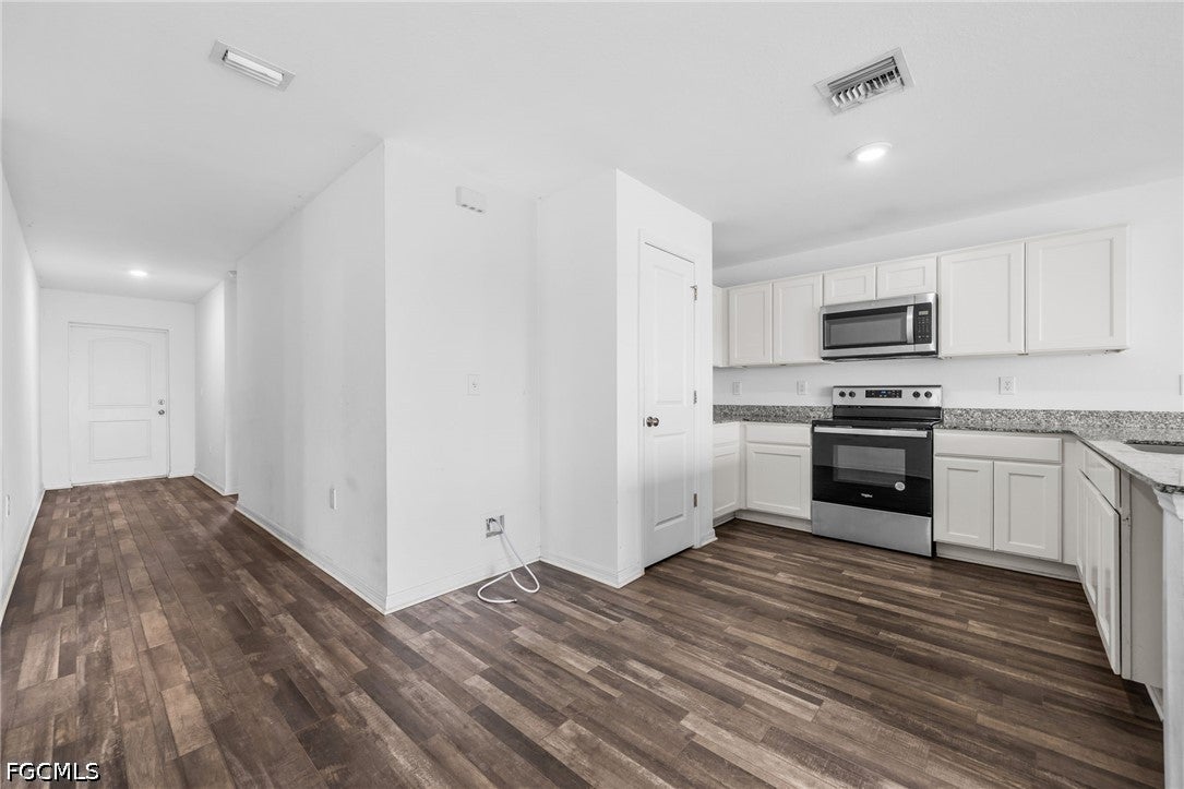 8043 Mangrove Circle