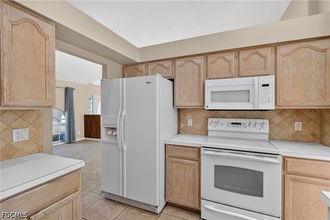 Tiny photo for 2929 SW 8th Court, Cape Coral, FL 33914 (MLS # 2026018697)