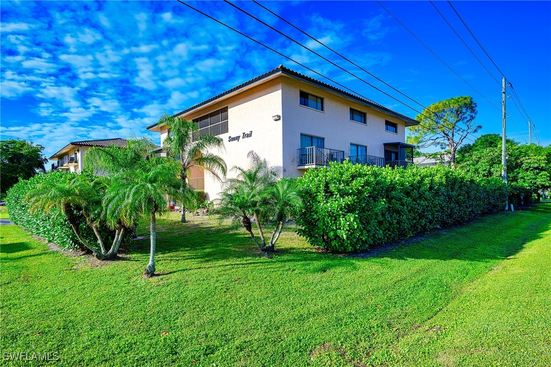 828 Wiggins Pass Road 11