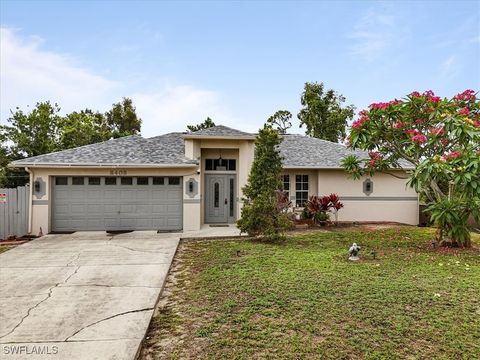 8408 Pittsburgh Boulevard Fort Myers FL 33967