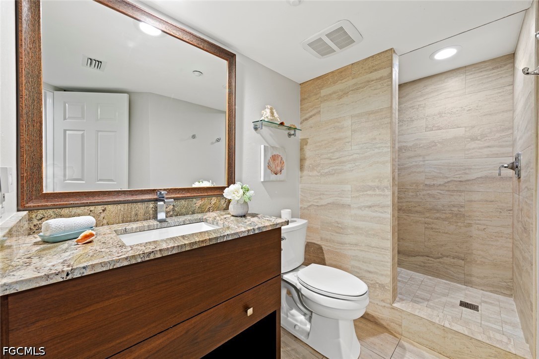 6620 Estero Boulevard 1002