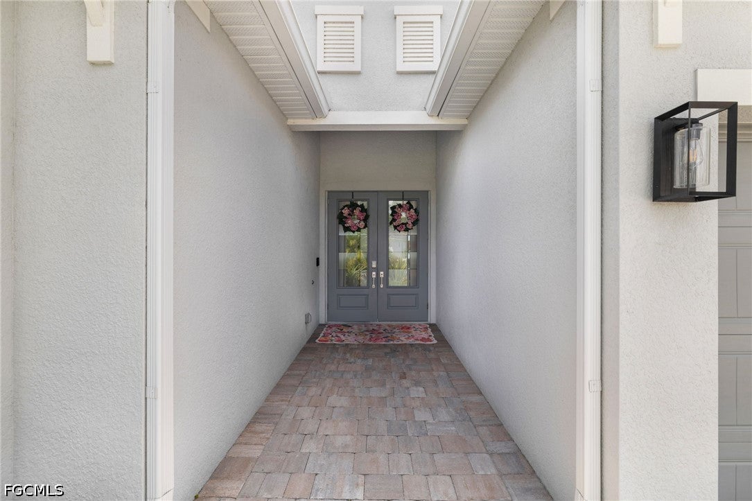 13696 Blue Bay Circle