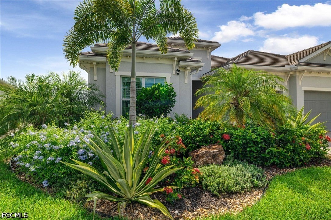 13696 Blue Bay Circle