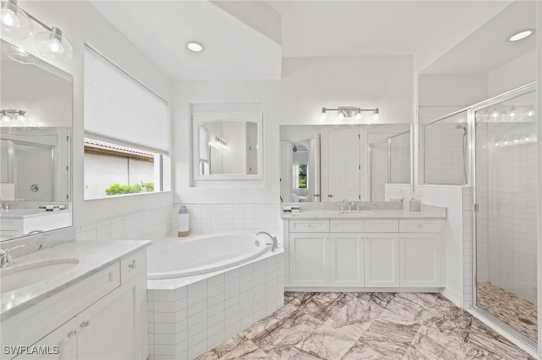 Naples, Florida 34110, United States, 3 Bedrooms Bedrooms, ,2 BathroomsBathrooms,Residential,Active,171676