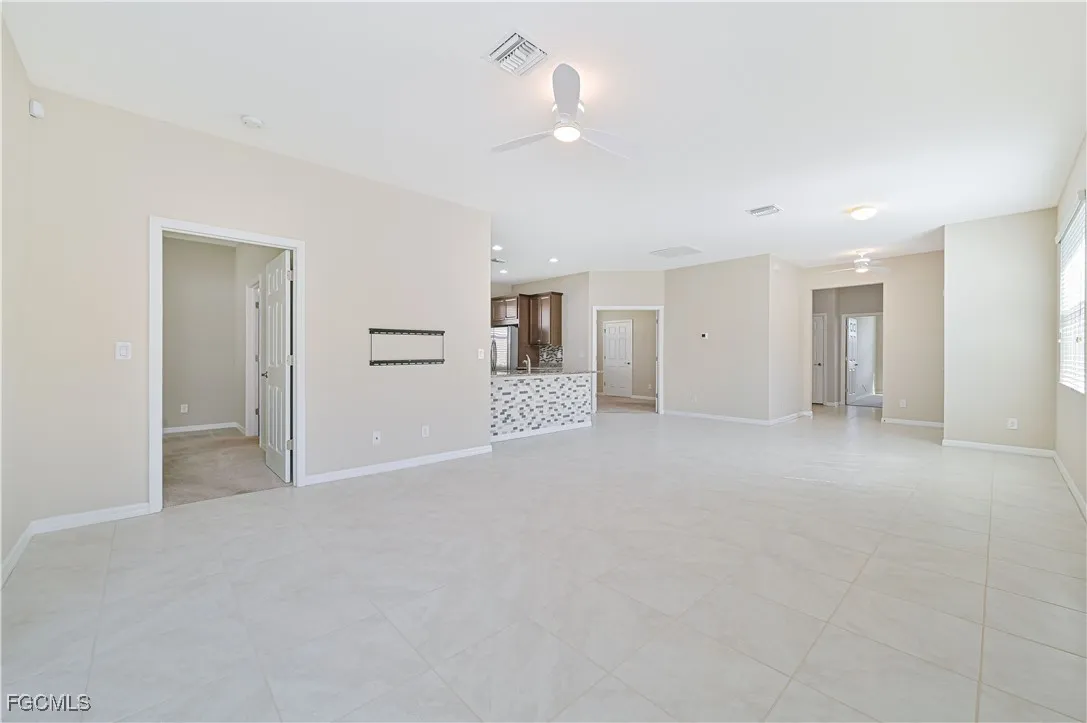 Alva, Florida 33920, United States, 3 Bedrooms Bedrooms, ,2 BathroomsBathrooms,Residential,Active,240095