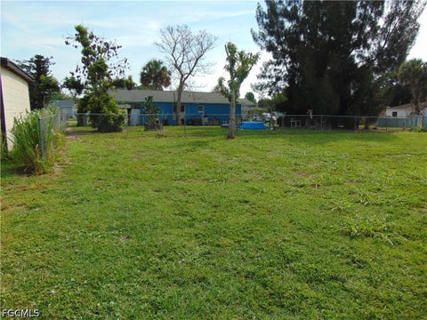 Tiny photo for 117 Stetson Street, Lehigh Acres, FL 33936 (MLS # 2026023652)