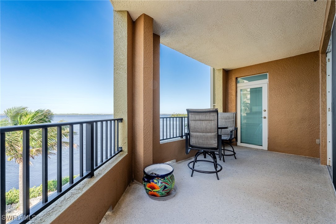 2825 Palm Beach Boulevard 301