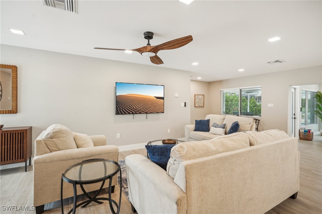 8339 Estero Boulevard