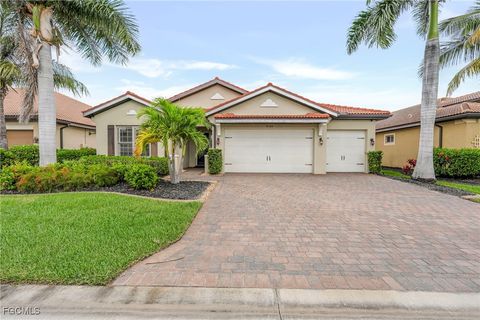 8720 Westwood Oaks Place Fort Myers FL 33908