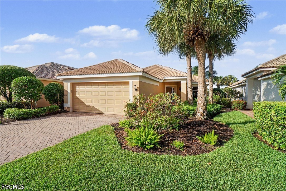 10032 Oakhurst Way