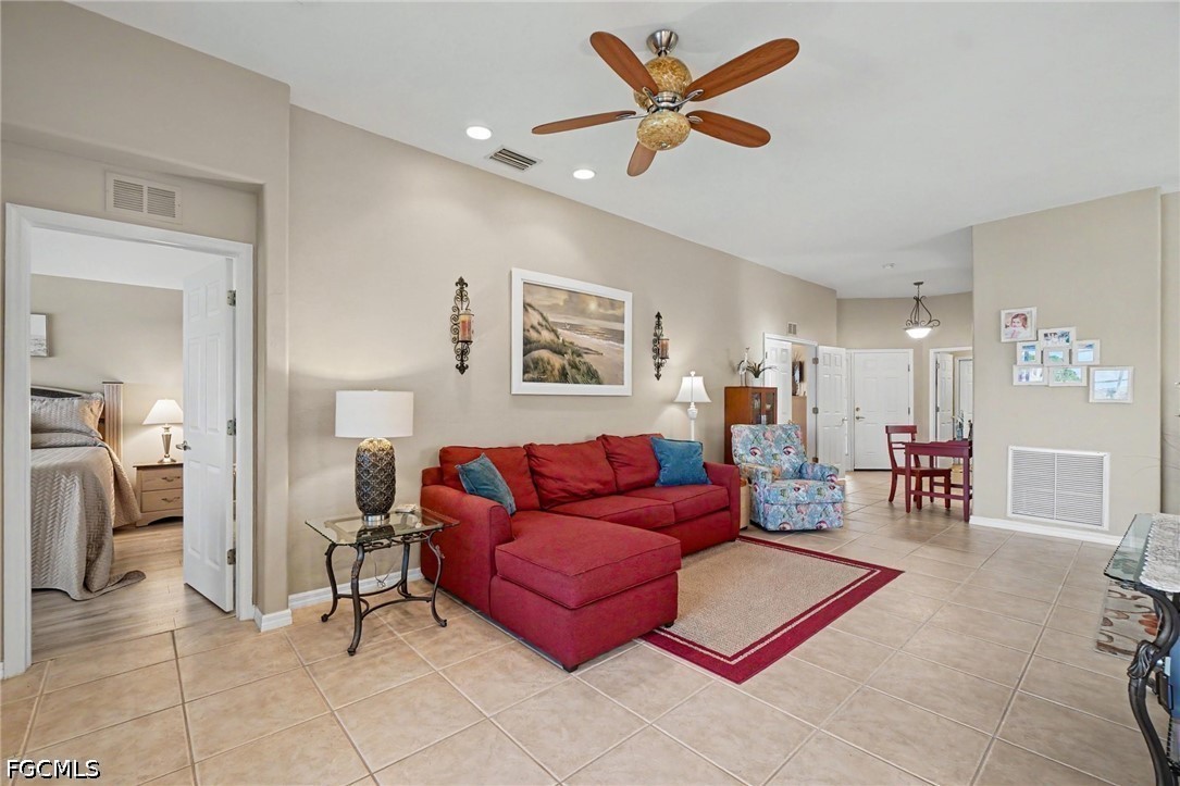 10032 Oakhurst Way
