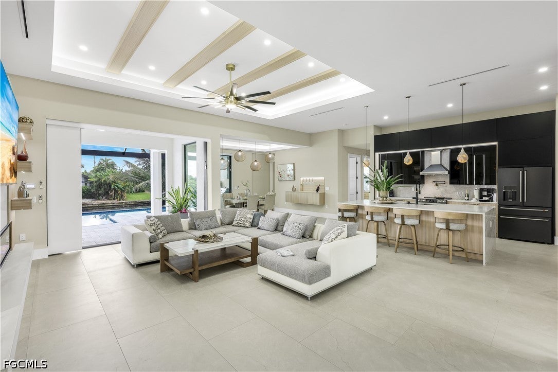 4611 SW 5th Place