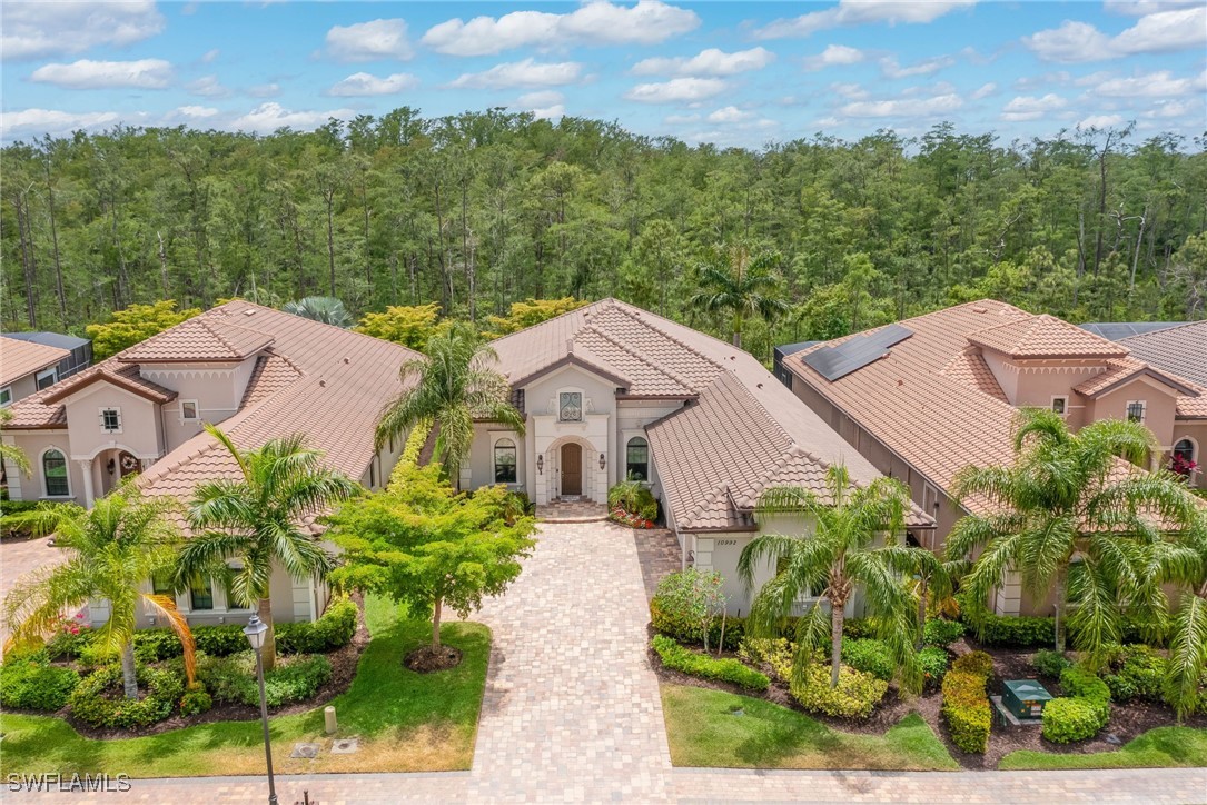 10992 Esteban Drive