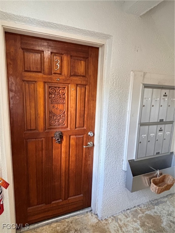 7007 New Post Drive 3