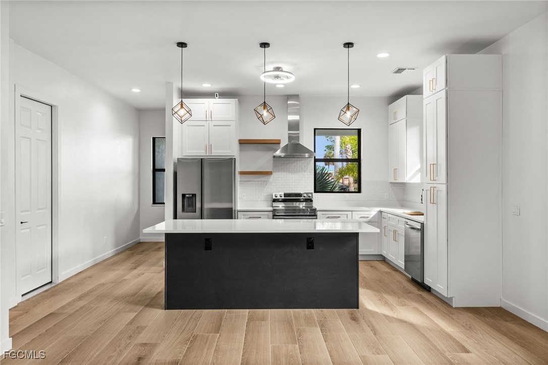 1916 Jefferson Avenue