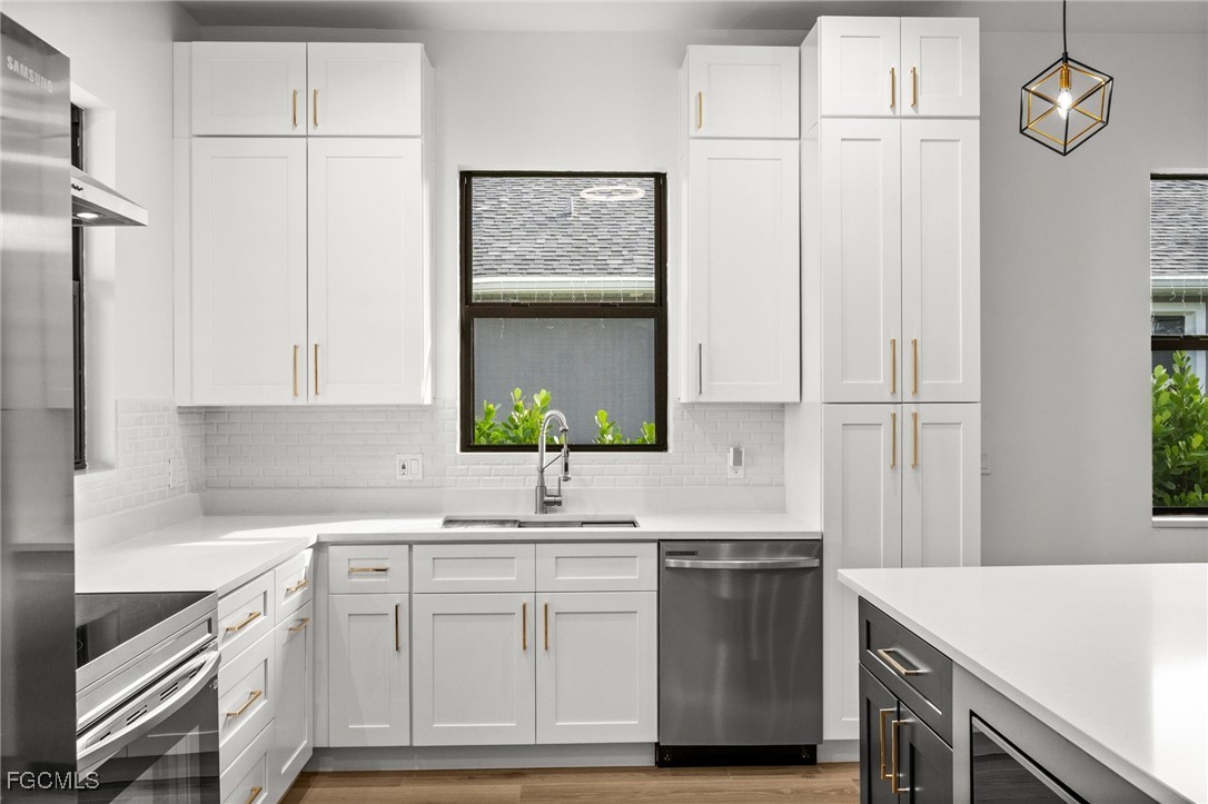 1916 Jefferson Avenue