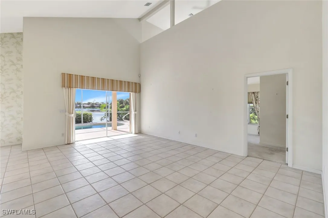 Bonita Springs, Florida 34135, United States, 3 Bedrooms Bedrooms, ,3 BathroomsBathrooms,Residential,Active,229584