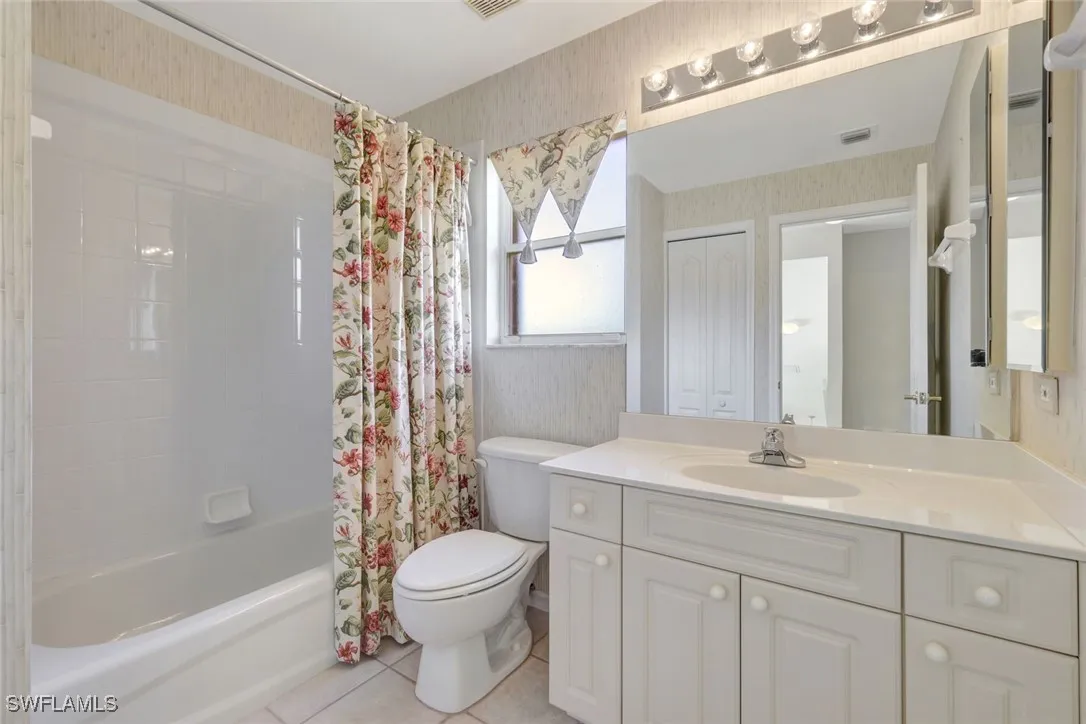 Bonita Springs, Florida 34135, United States, 3 Bedrooms Bedrooms, ,3 BathroomsBathrooms,Residential,Active,229584