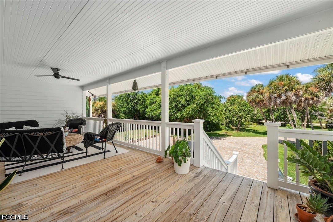 6062 Dinkins Lake Road