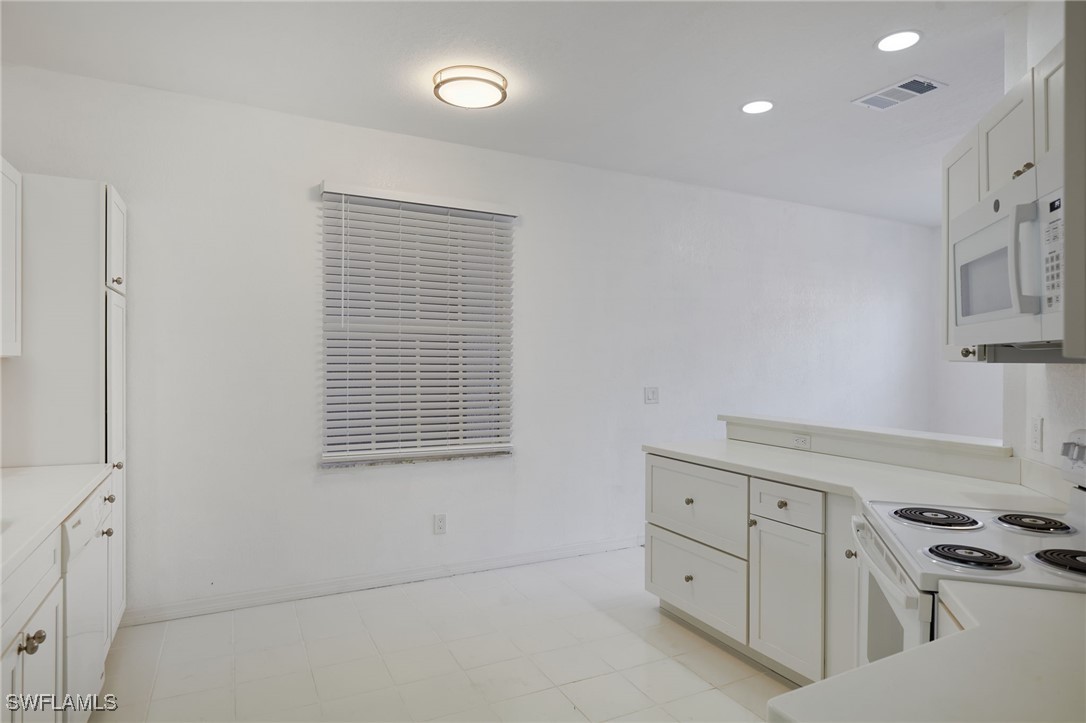 14541 Daffodil Drive 1702