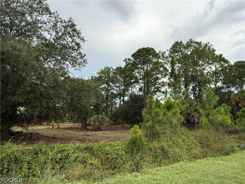 Tiny photo for 380 S Lindero Street, Clewiston, FL 33440 (MLS # 2026039564)