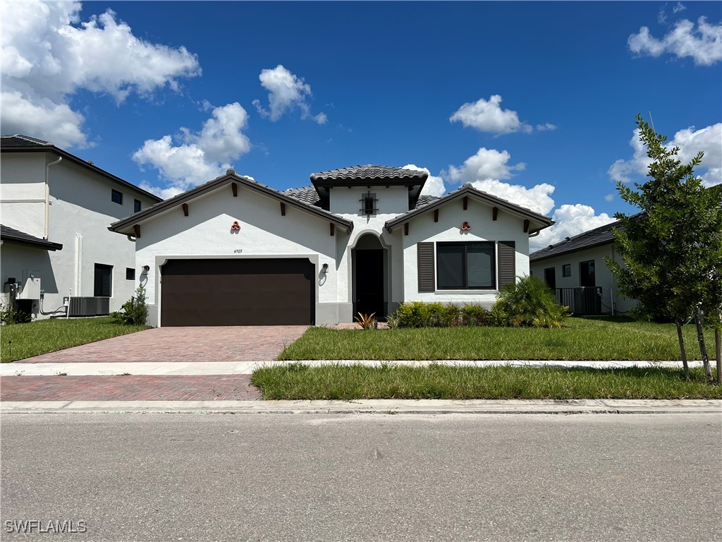 4905 Gambero Way