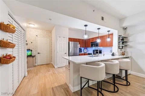 MLS: 225040441
