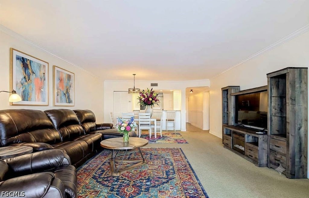 1901 Clifford Street 1003
